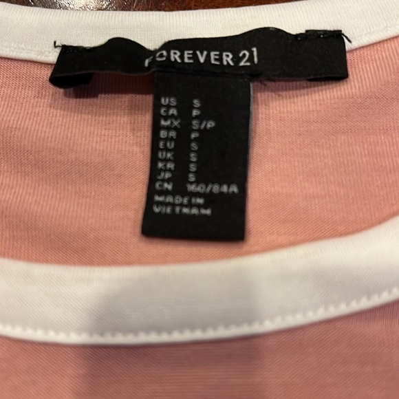 Forever 21 Cropped Ringer Tee. Size S. Super Cute & Soft! - Picture 6 of 6